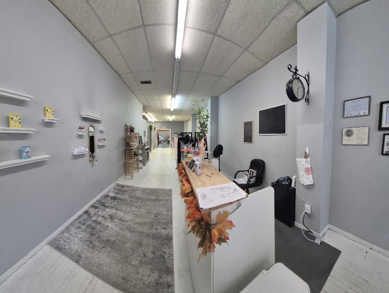 Luminess Spa and Candel Co. LLC, beauty salon in Fort Dodge, IA, photo 5 of 10