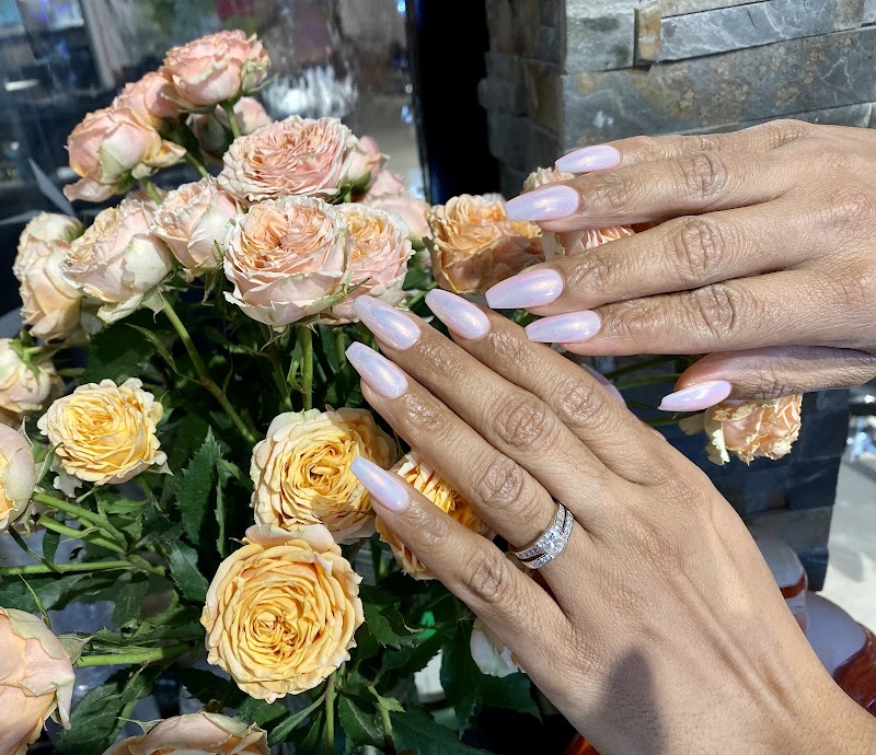Bella Nail Spa, nail salon in Apex, NC, photo 3 of 10