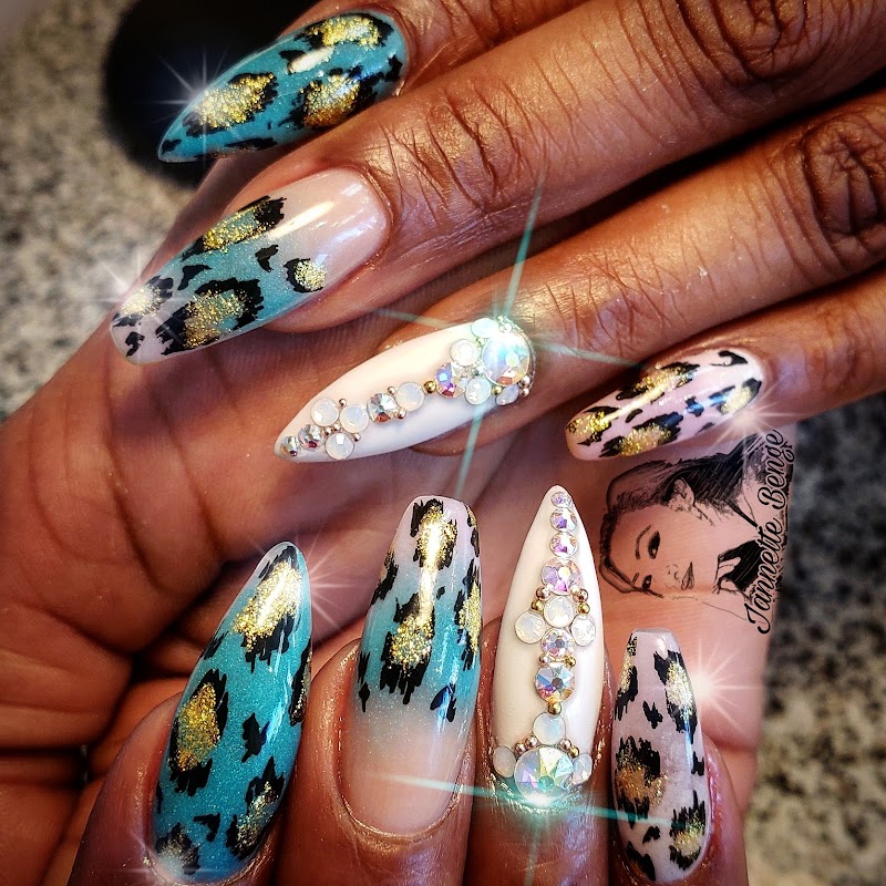 The Little Nail Shop, nail salon in Hamilton, OH, photo 2 of 10