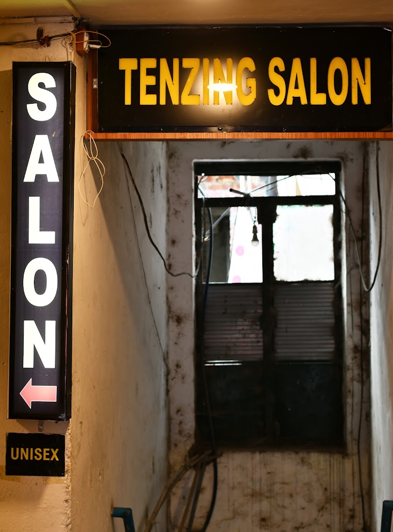 Tenzing Salon, hair salon in Dharamshala, India, photo 1 of 10
