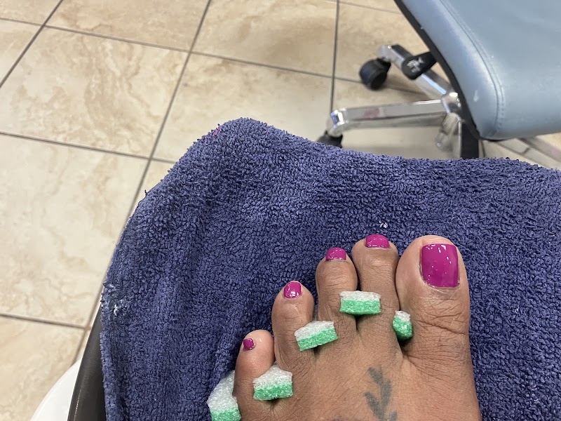 Victoria's Bay Dream Nails & Spa, nail salon in Bay City, TX, photo 2 of 10
