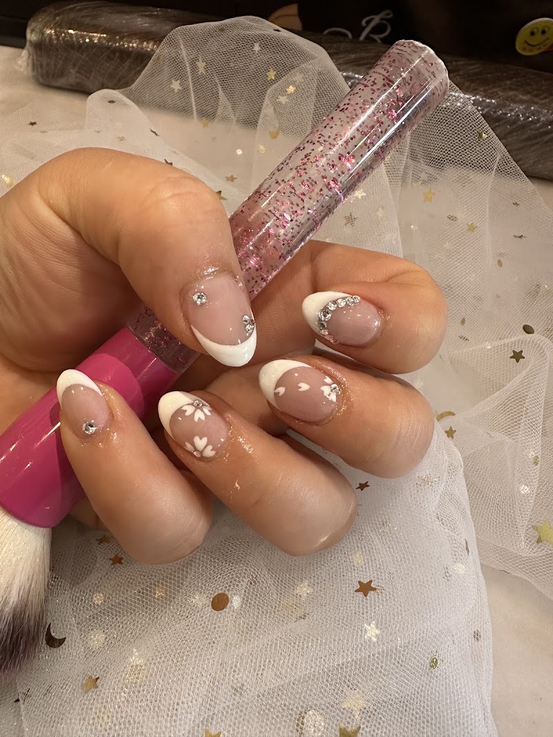 Billionails & Spa, nail salon in Shelton, CT, photo 1 of 10
