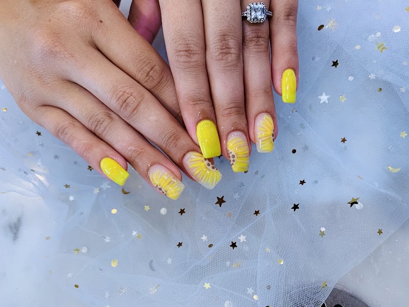 Billionails & Spa, nail salon in Shelton, CT, photo 2 of 10