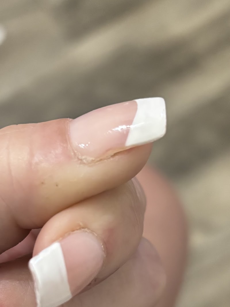 Halo Nails & Spa, nail salon in Lower Township, NJ, photo 2 of 10