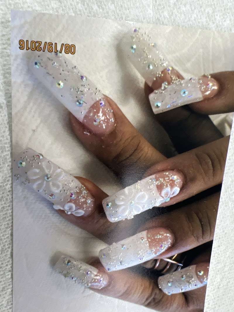 Lee Spa Nails, nail salon in Rocky Mount, NC, photo 2 of 10