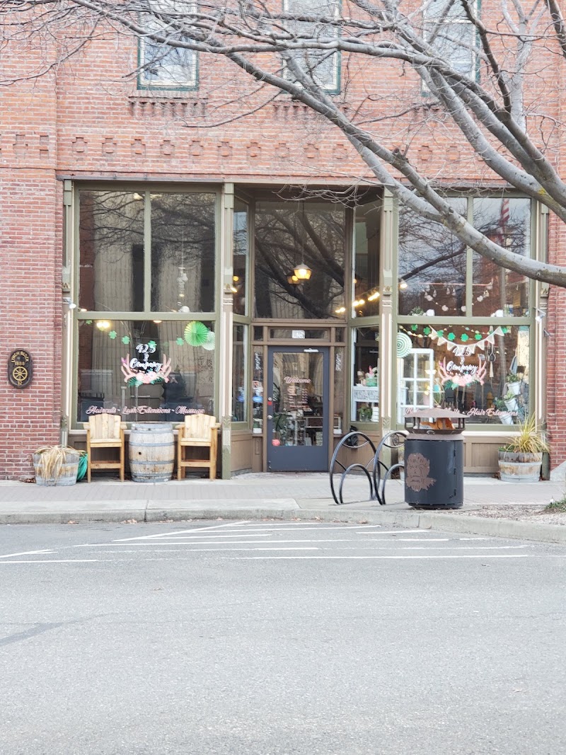 425 & Company, beauty salon in Ellensburg, WA, photo 2 of 2