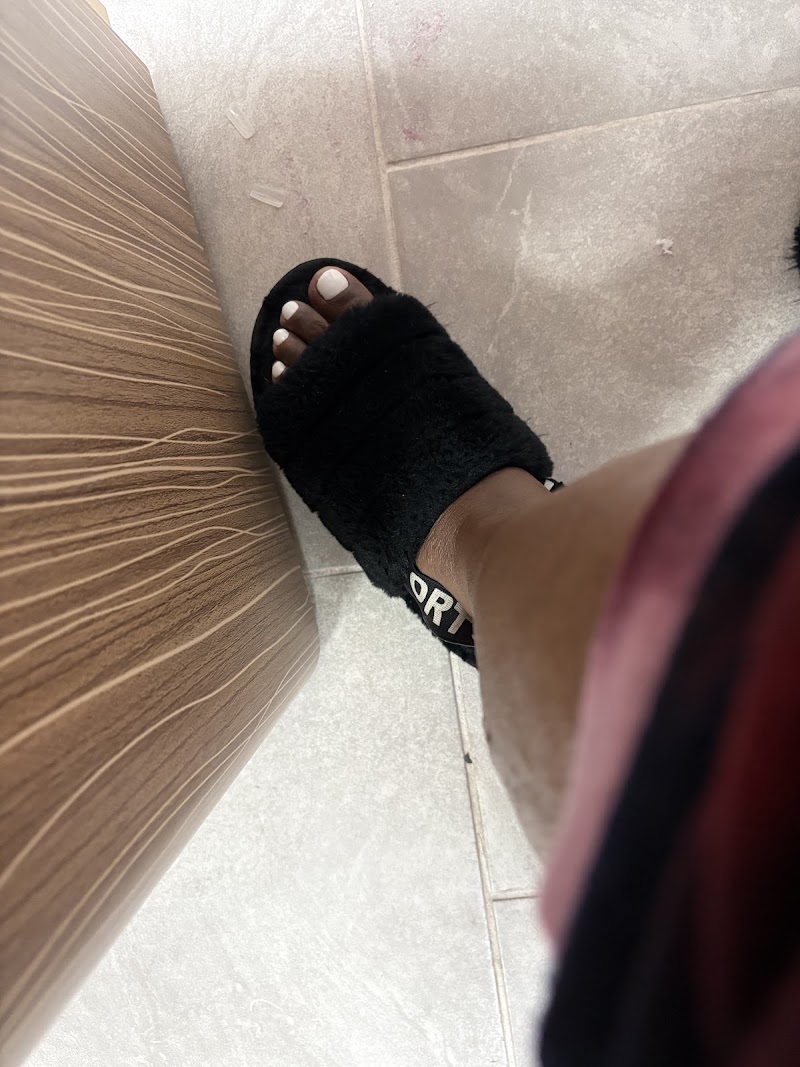 HC NAIL & SPA, nail salon in Youngstown, OH, photo 6 of 10