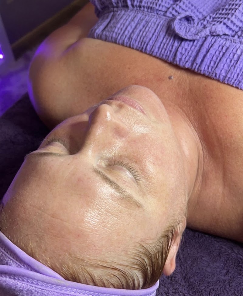 The Face Place Spa and Waxing, beauty salon in Santa Maria, CA, photo 3 of 10