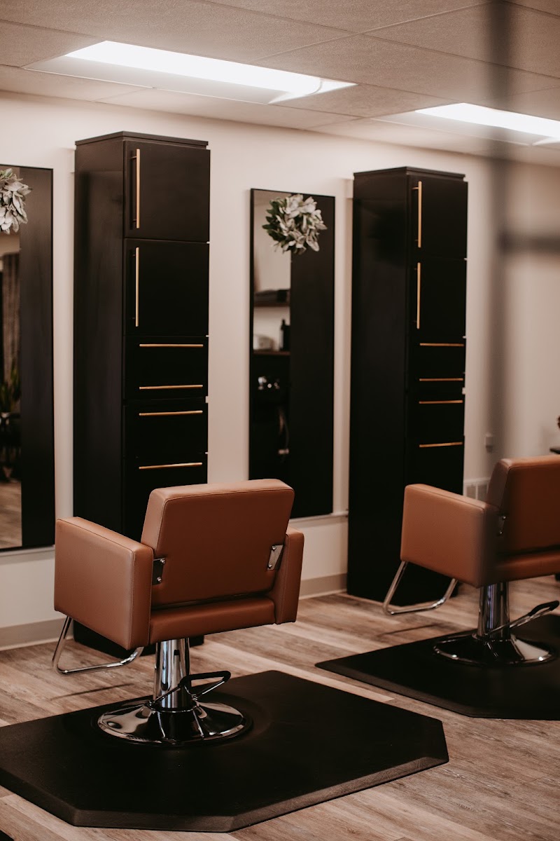 Raze, beauty salon in Burlington, IA, photo 4 of 4