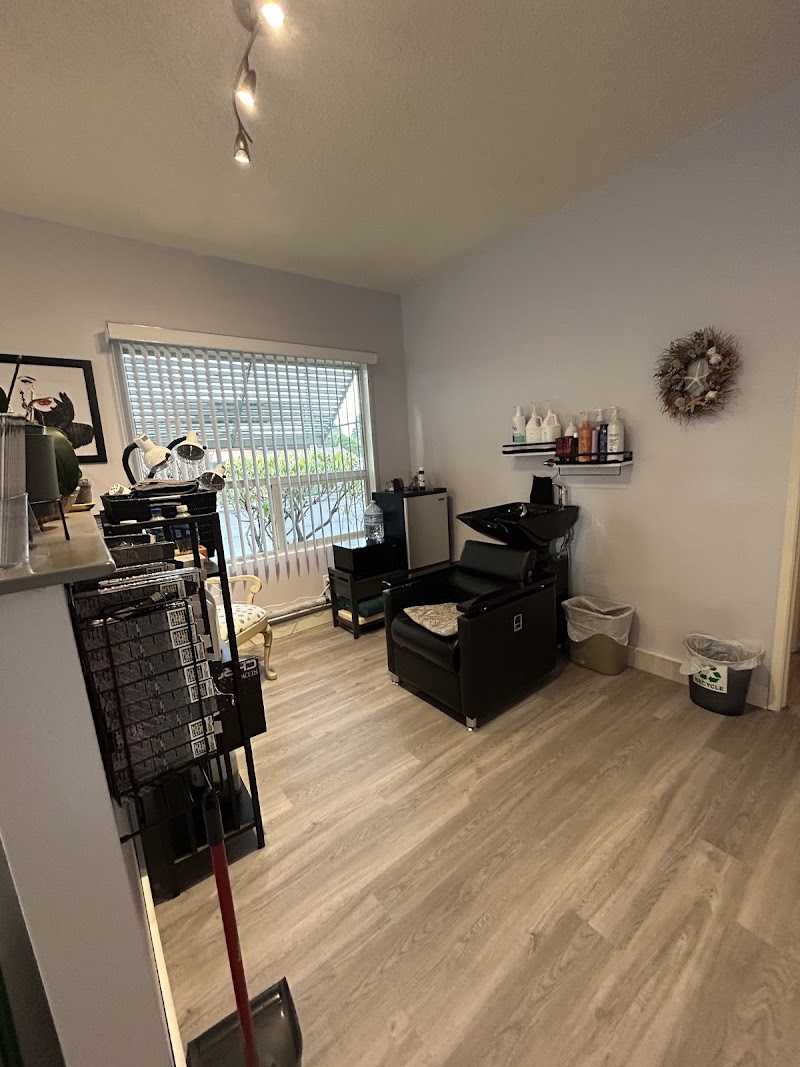 STYLZ, beauty salon in Florence, OR, photo 4 of 6