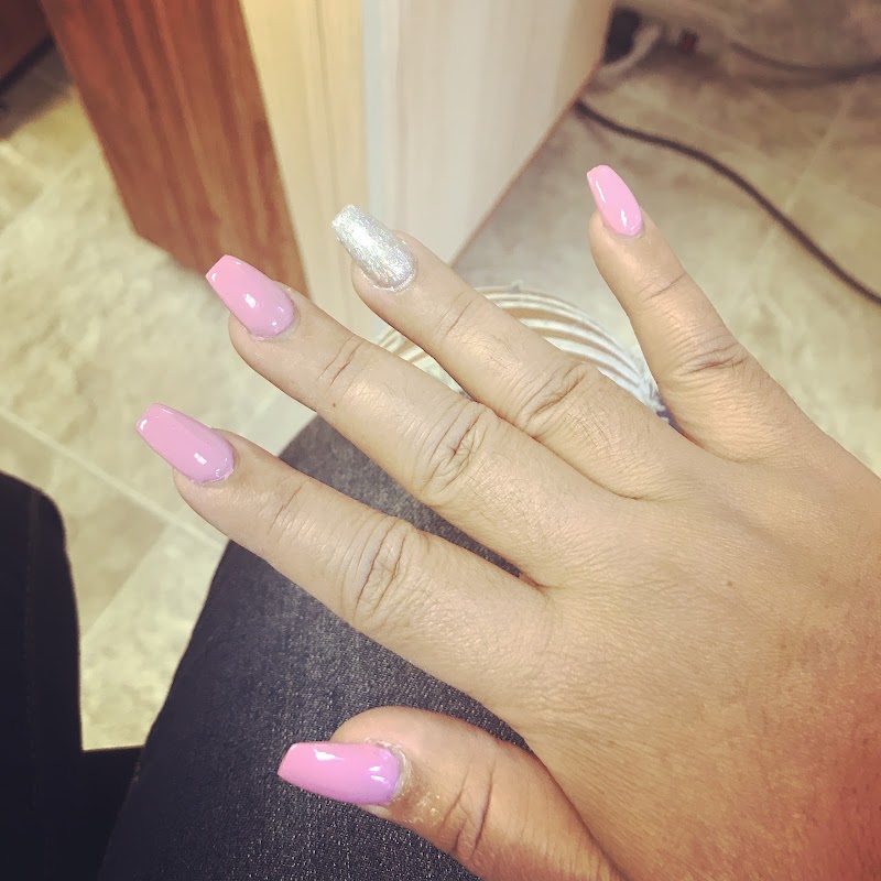 Hitek Nails, nail salon in La Grande, OR, photo 1 of 10