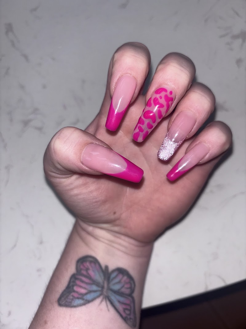 Signature Nail Spa 2, nail salon in Rocky Mount, NC, photo 2 of 10