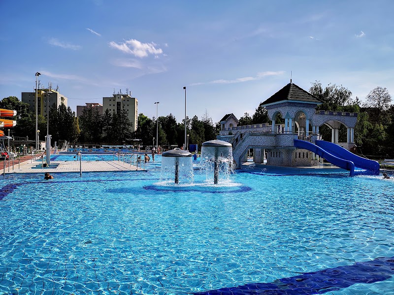 "Gombás medence", spa in Eger, Hungary, photo 2 of 7