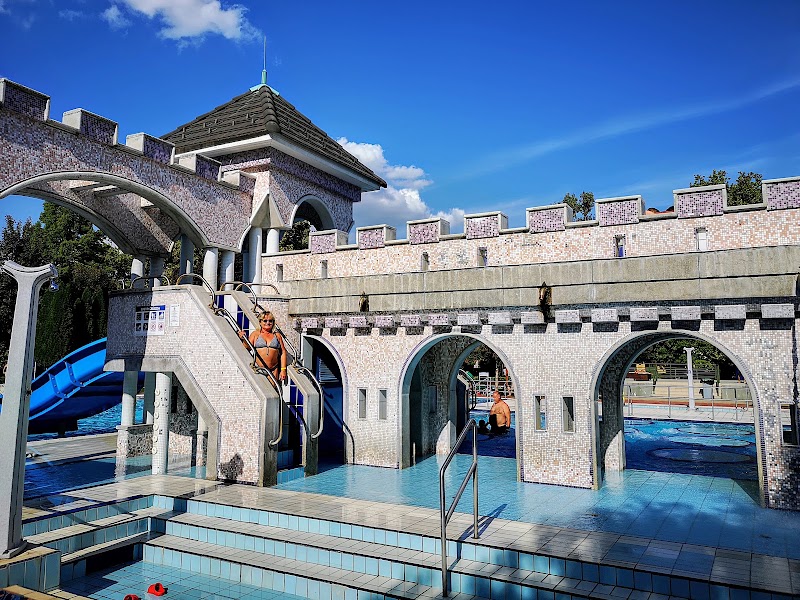 "Gombás medence", spa in Eger, Hungary, photo 6 of 7