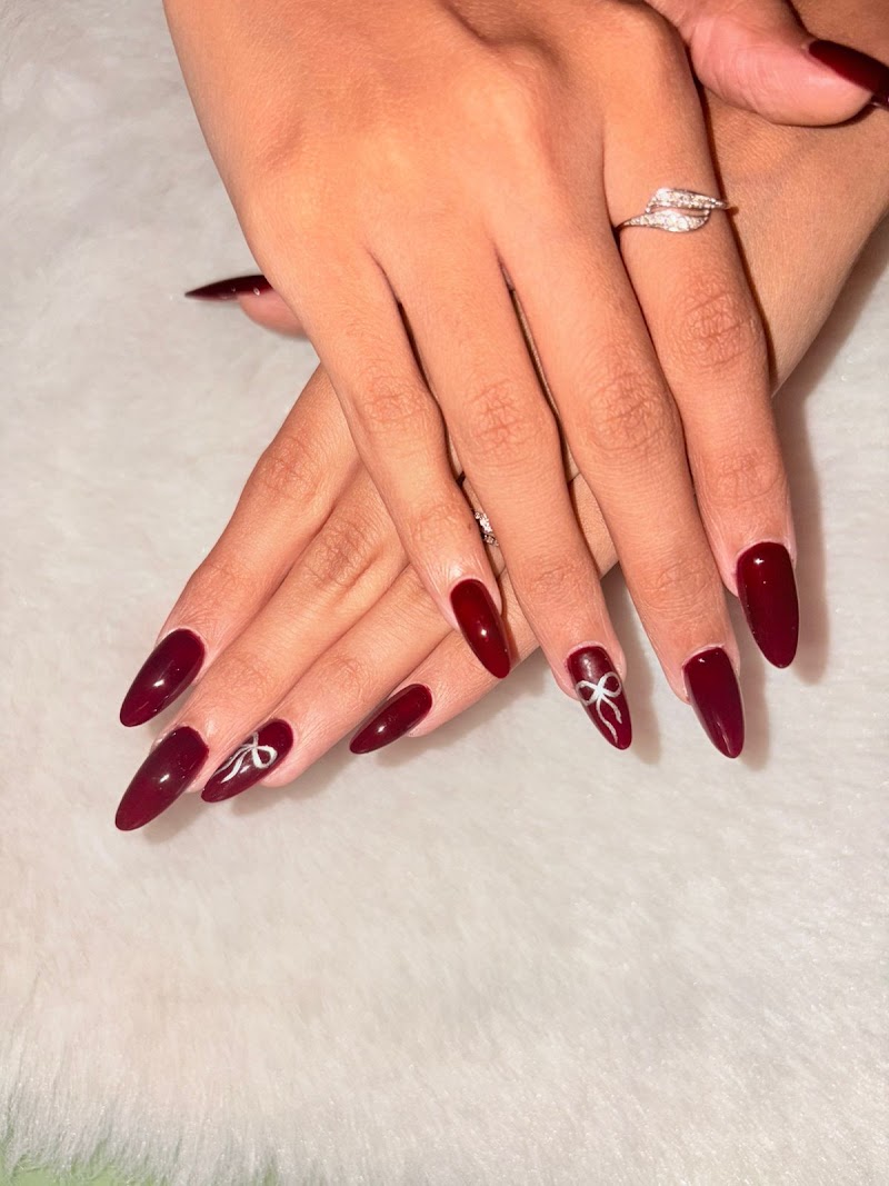 Junkie Nails || Best Nail Studio, nail salon in Surat, India, photo 4 of 10