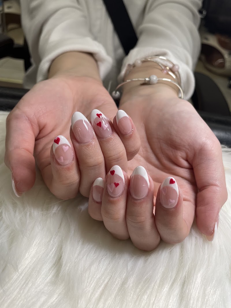 Happy Nails, nail salon in Plymouth, MA, photo 1 of 10