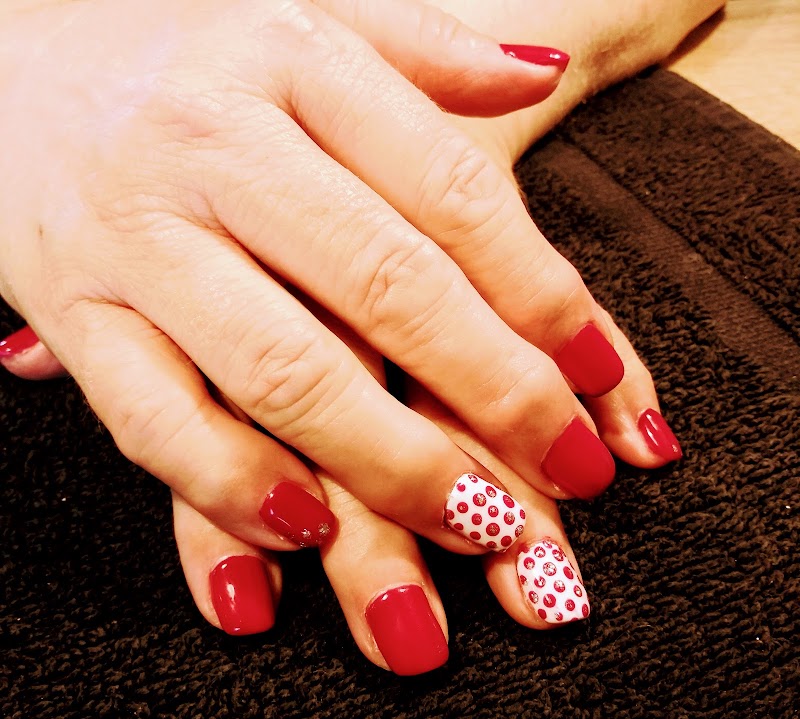 The Nook Spa Studio, beauty salon in Roseburg, OR, photo 3 of 10