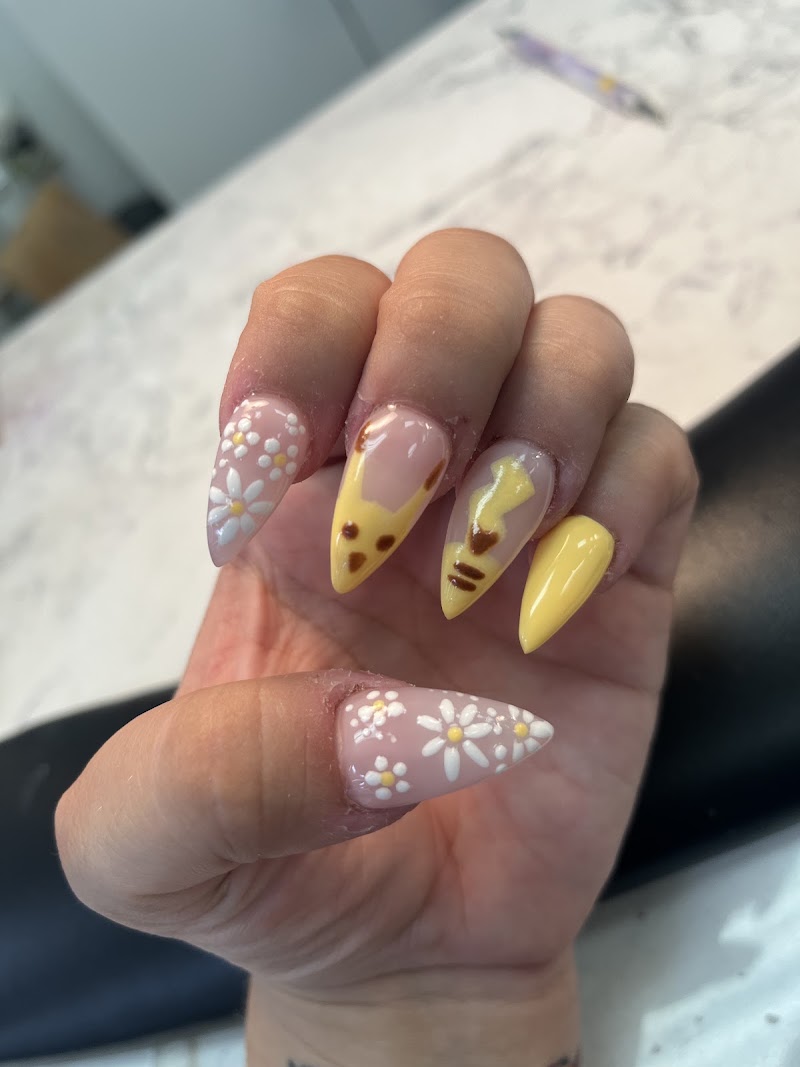 Regal Nails, Salon & Spa, nail salon in Greenville, MS, photo 4 of 10