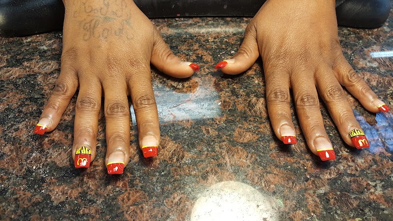 Regal Nails, Salon & Spa, nail salon in Greenville, MS, photo 5 of 10