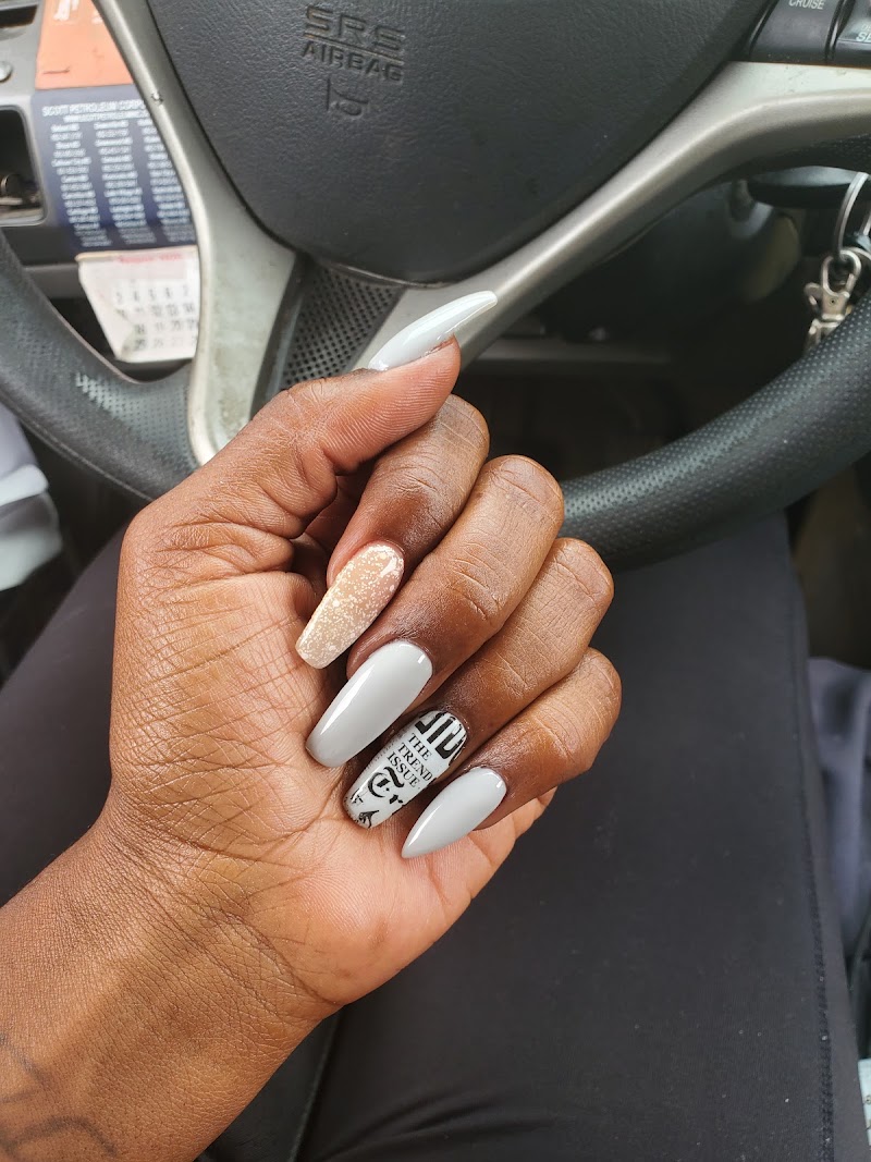 Regal Nails, Salon & Spa, nail salon in Greenville, MS, photo 6 of 10