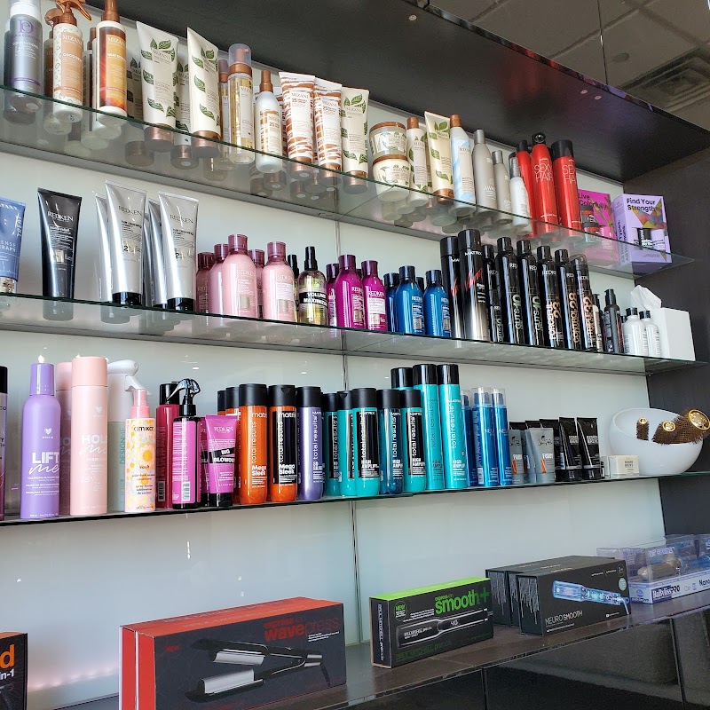 The Madison Salon & Spa, beauty salon in Wauchula, FL, photo 3 of 10