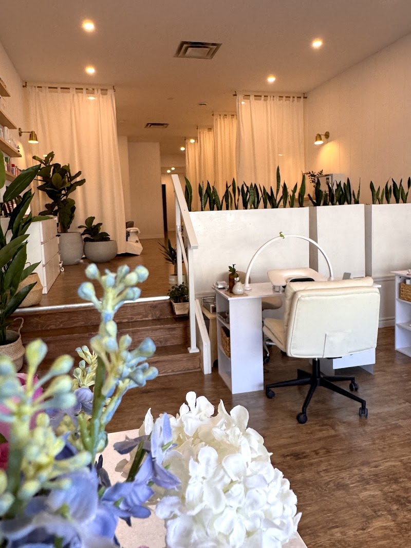Elmira Nails & Wellness Spa, beauty salon in Woolwich, Canada, photo 6 of 10