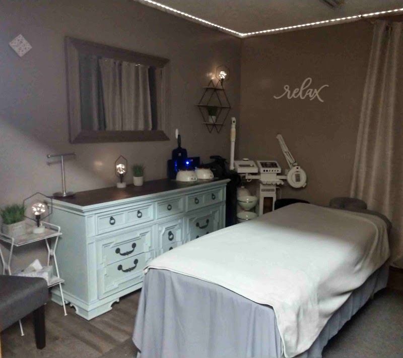 TRENDZ Hair & Nails Studio, beauty salon in Hastings, NE, photo 5 of 10