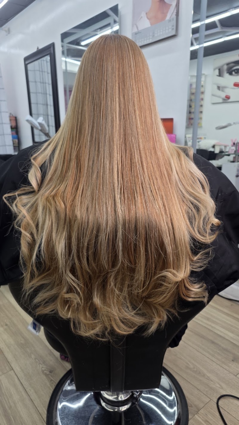 Beauty Salon Spa Francis, beauty salon in Trenton, NJ, photo 2 of 10