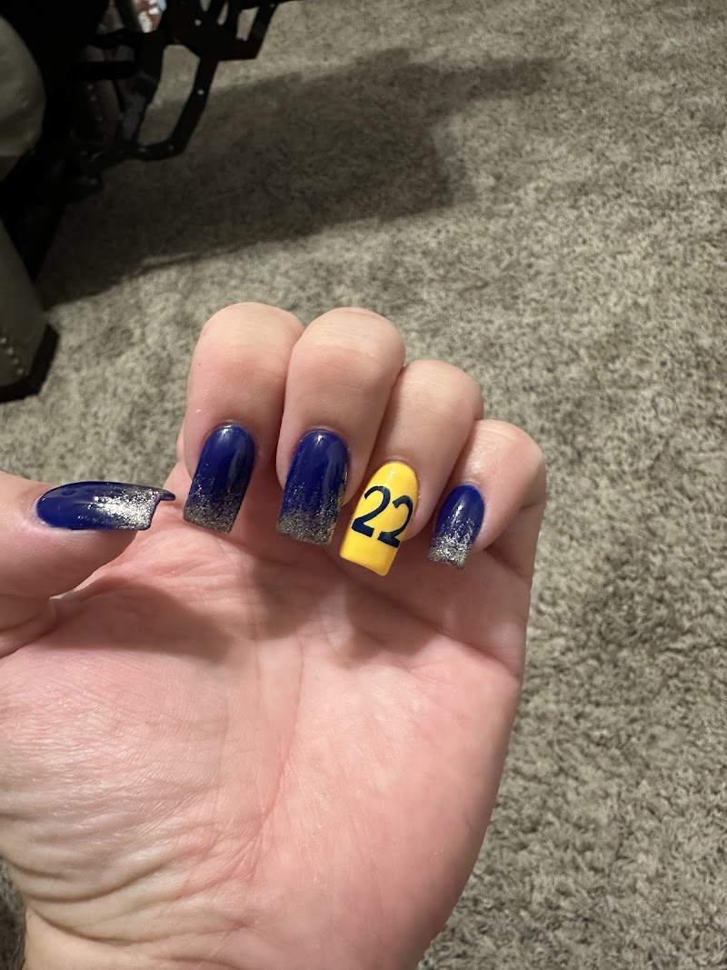 H.S Nails & Spa, beauty salon in Hastings, NE, photo 3 of 10