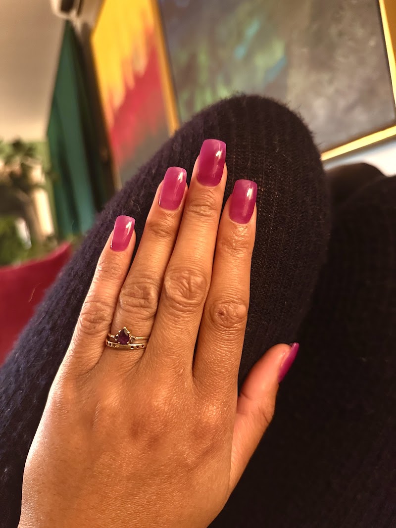 Heavenly Nails & Spa, nail salon in Northampton, MA, photo 3 of 10