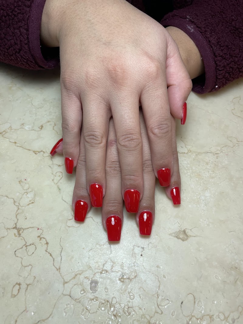 Paradise Nail Lounge, nail salon in Port Townsend, WA, photo 1 of 10