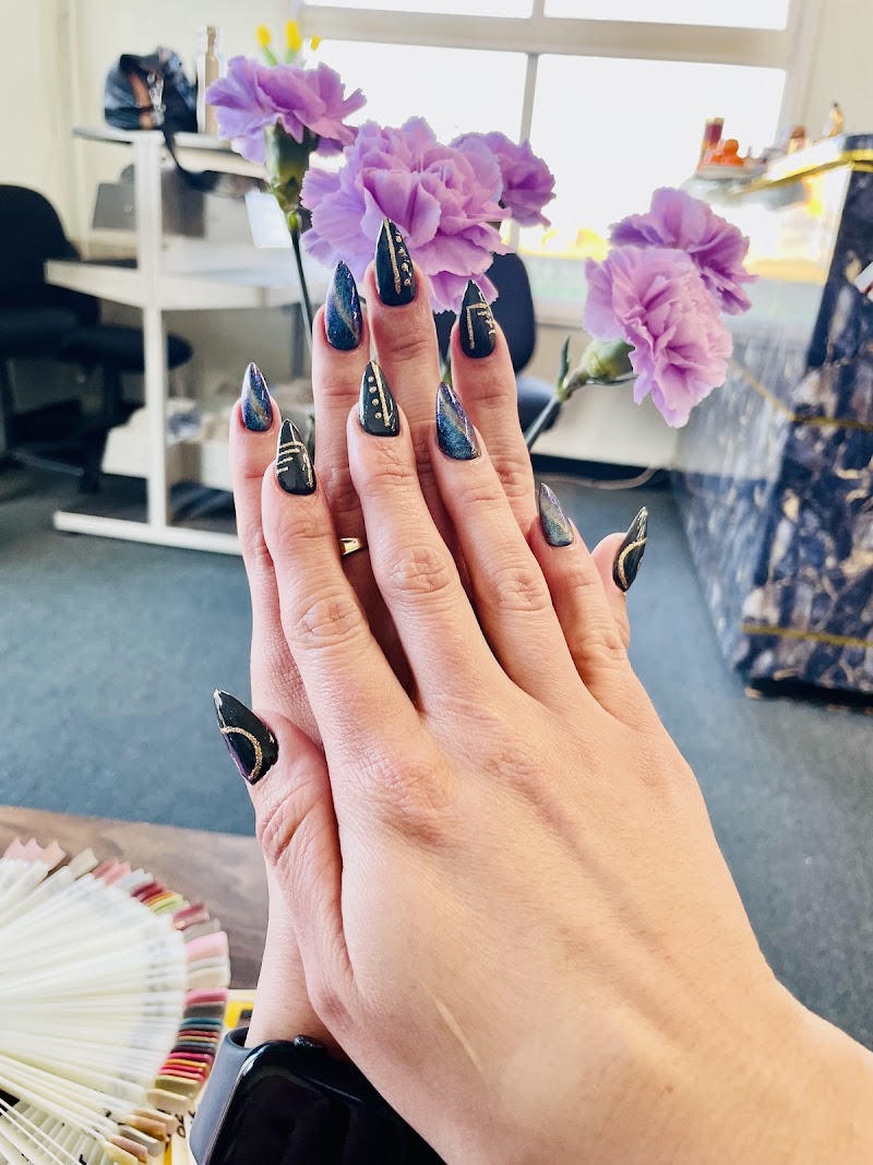 Paradise Nail Lounge, nail salon in Port Townsend, WA, photo 6 of 10