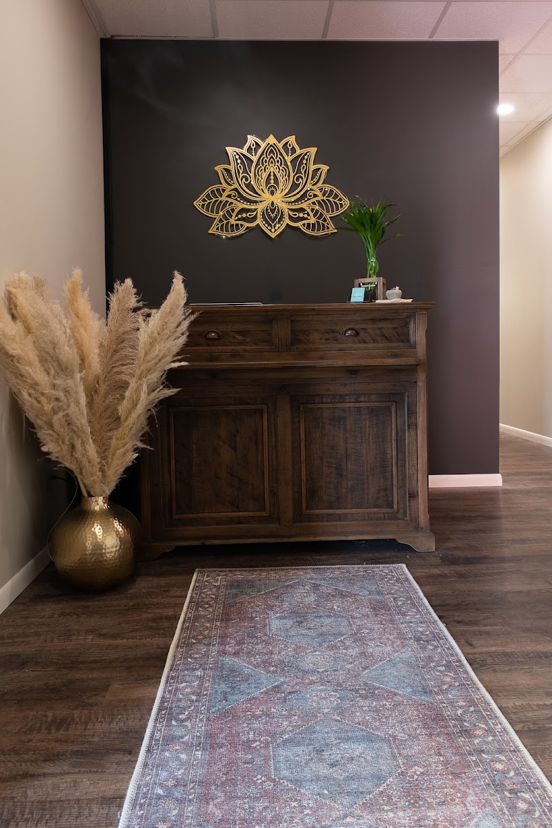 Wellness Lounge, wellness center in Munster, IN, photo 3 of 10