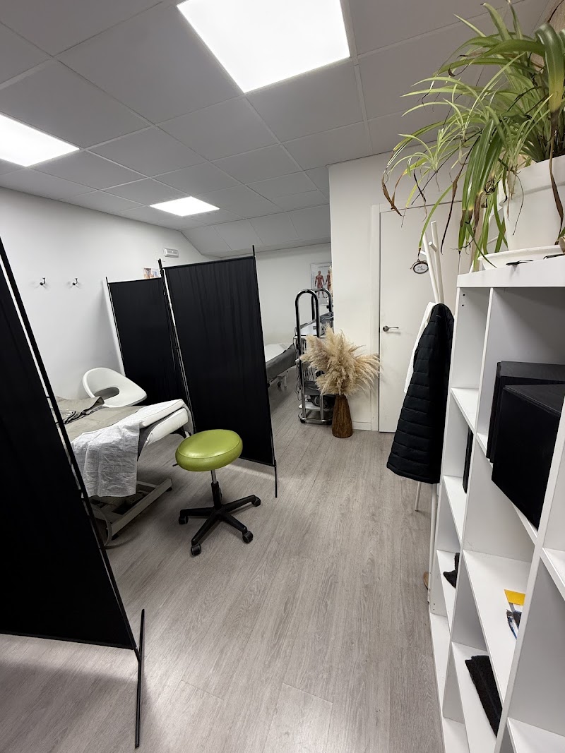 Centro de Masajes y Estética Integral Equilibrio, spa in Zaragoza, Spain, photo 2 of 8
