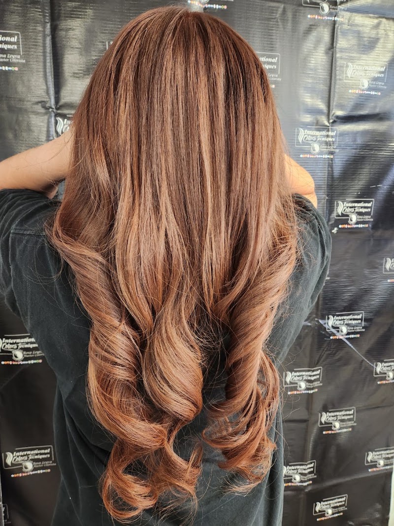 Magic Hair Salon, beauty salon in Avondale, AZ, photo 5 of 10