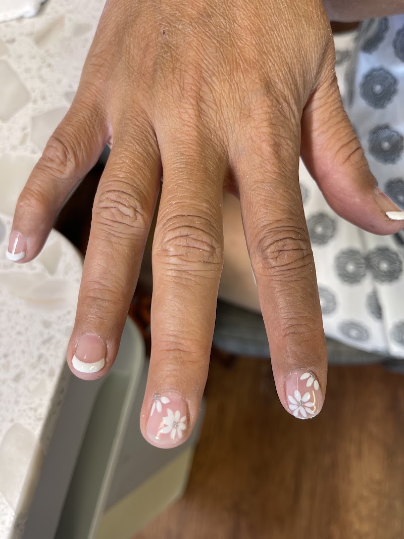 American Nail & Spa, nail salon in Anacortes, WA, photo 2 of 6