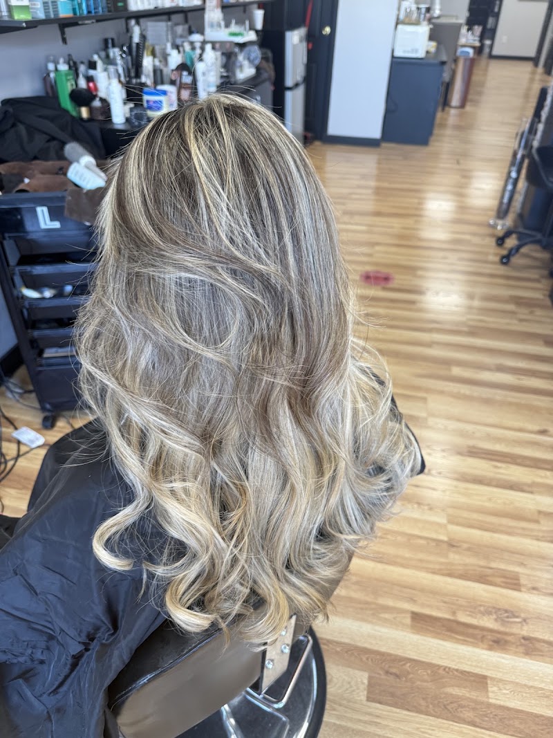 Gallery Beauty Studio, hair salon in Clifton, NJ, photo 3 of 10