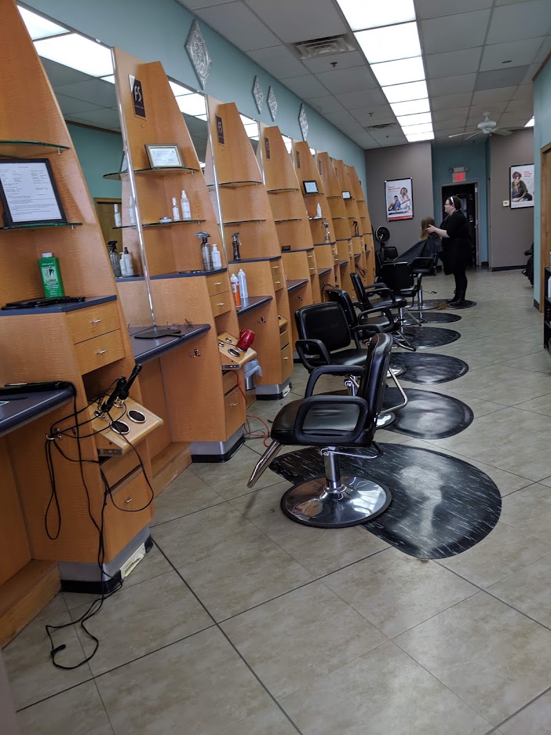 Fantastic Sams Cut & Color, hair salon in Albert Lea, MN, photo 4 of 10