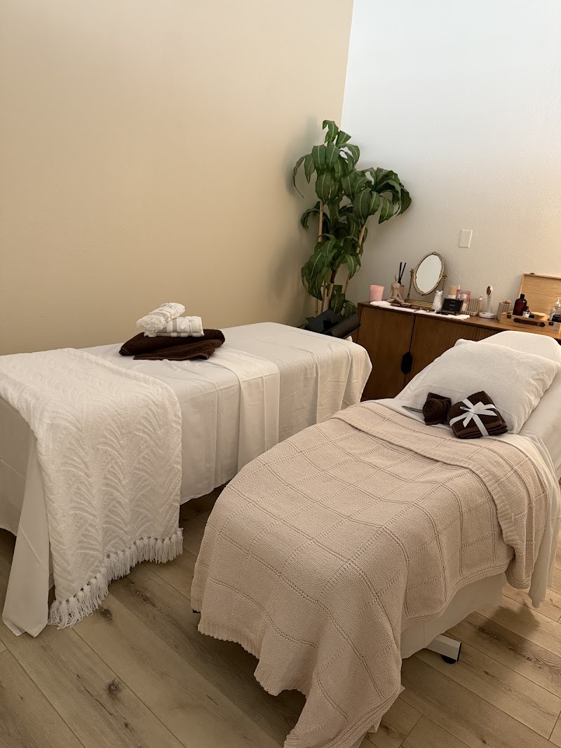 Massage therapy by Cinthia Vanessa, spa in Salinas, CA, photo 2 of 3