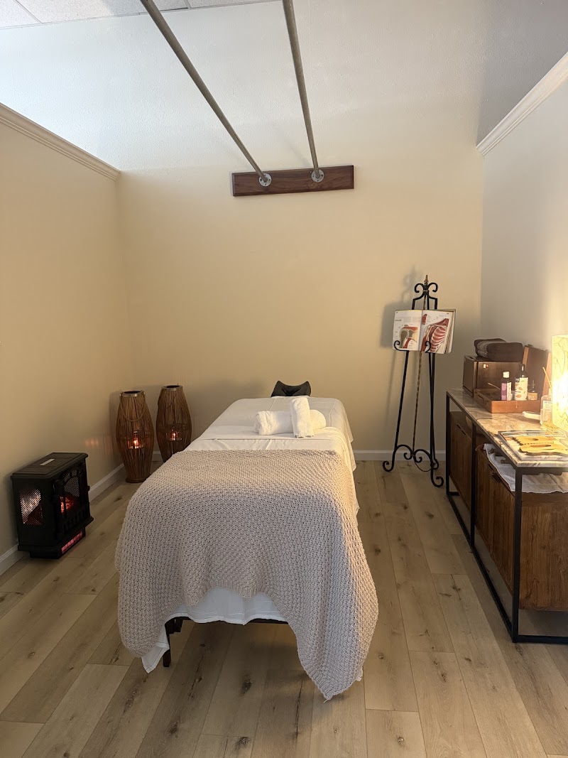 Massage therapy by Cinthia Vanessa, spa in Salinas, CA, photo 3 of 3