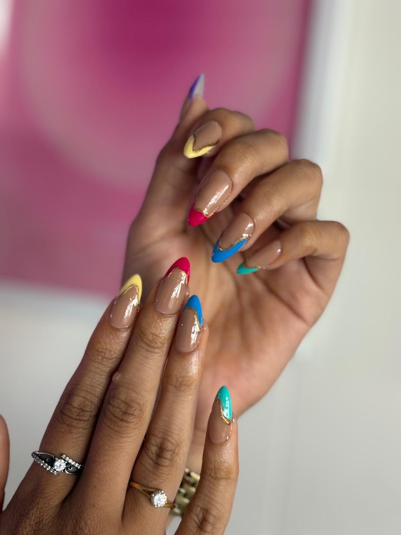 Rainbow Nails , Make up & Academy, nail salon in Vadodara, India, photo 2 of 10