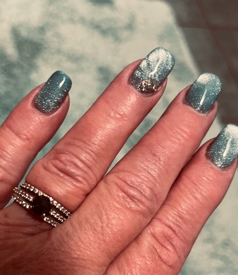 4 Seasons Nails & Spa, nail salon in Phoenixville, PA, photo 2 of 10