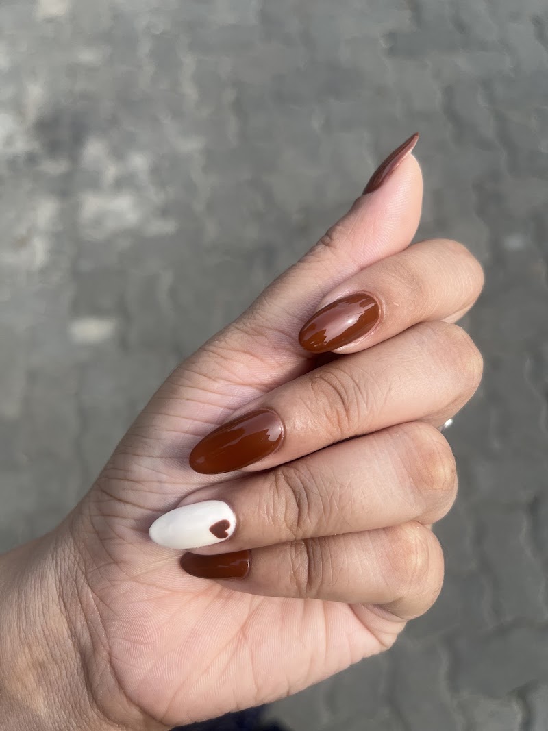 Glamour Nails Studio, nail salon in Nagpur, India, photo 4 of 10