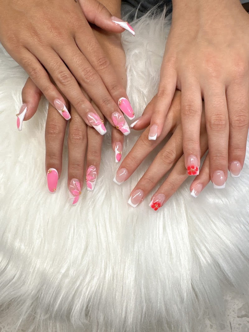 Star Nails, nail salon in Amherst, MA, photo 3 of 10