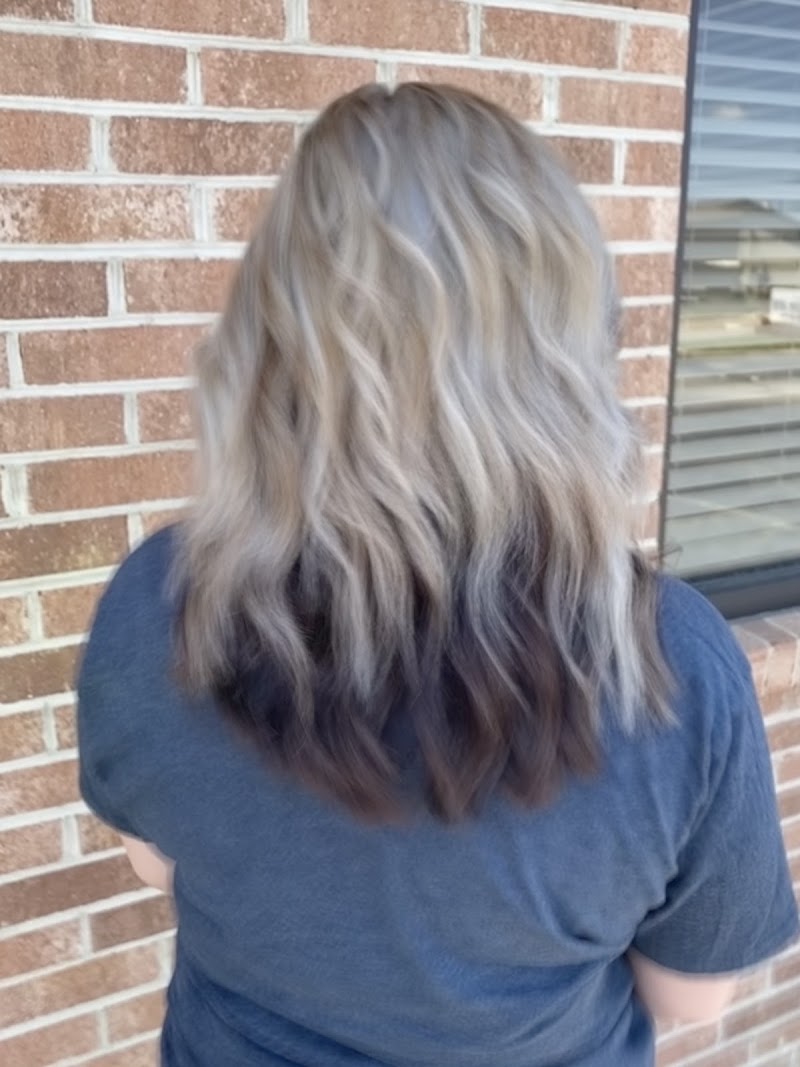 Cheveux Salon, beauty salon in Danville, VA, photo 4 of 6