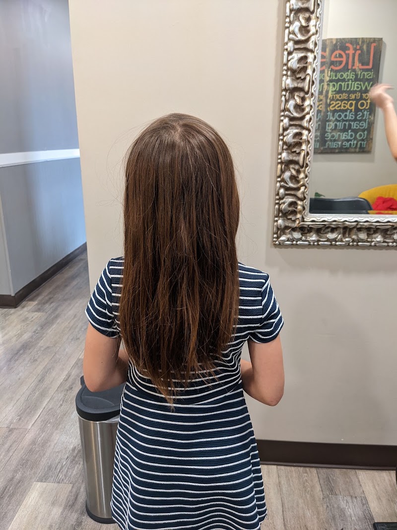 Cheveux Salon, beauty salon in Danville, VA, photo 5 of 6