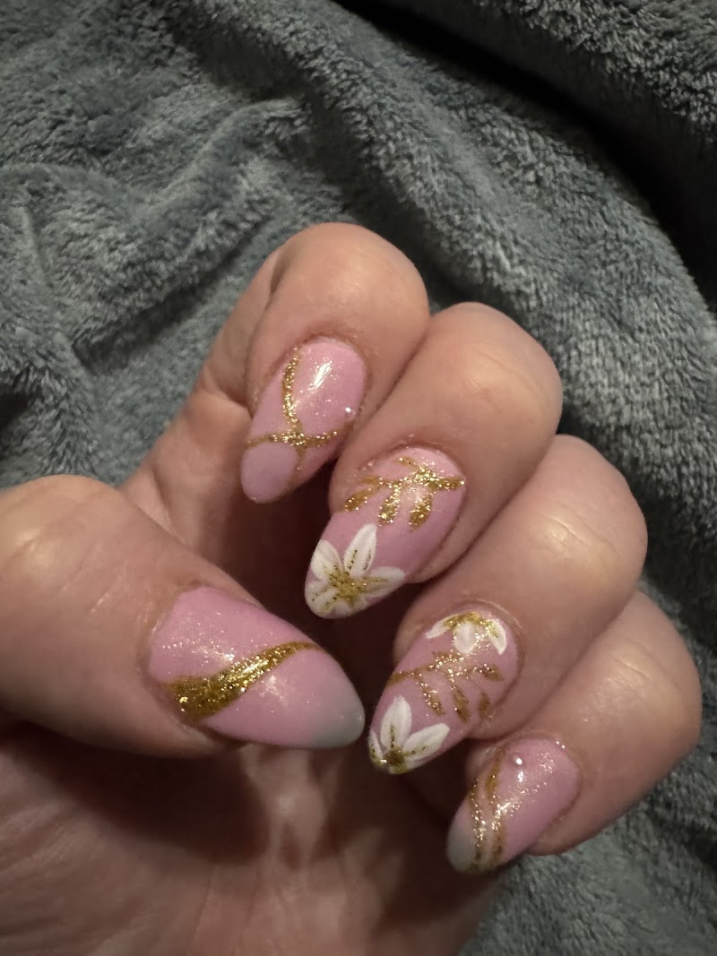 New Image Nail, beauty salon in Pottstown, PA, photo 2 of 10