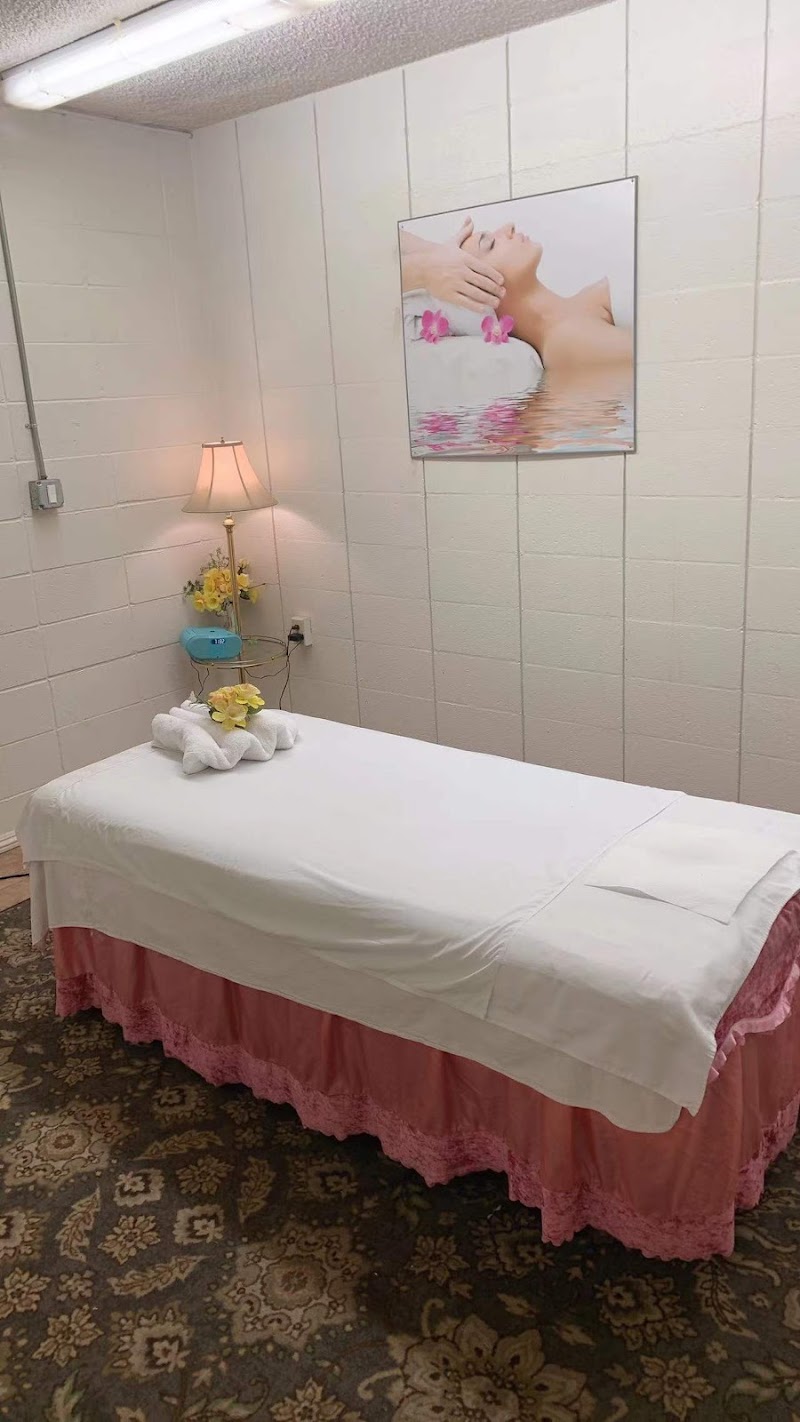 7 Day Spa, massage spa in Lompoc, CA, photo 2 of 3