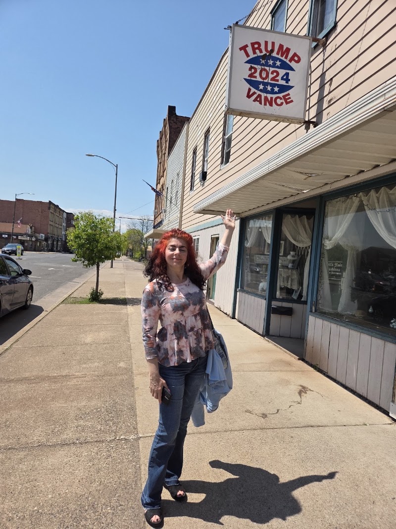 Rose Nails Salon, beauty salon in Ashland, WI, photo 2 of 2