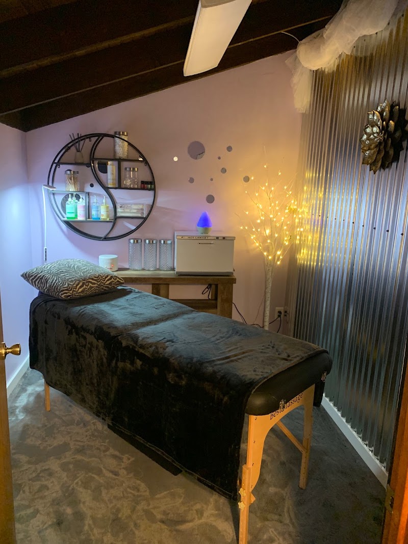 Hair & All That Jazz, beauty salon in Newport, OR, photo 2 of 10